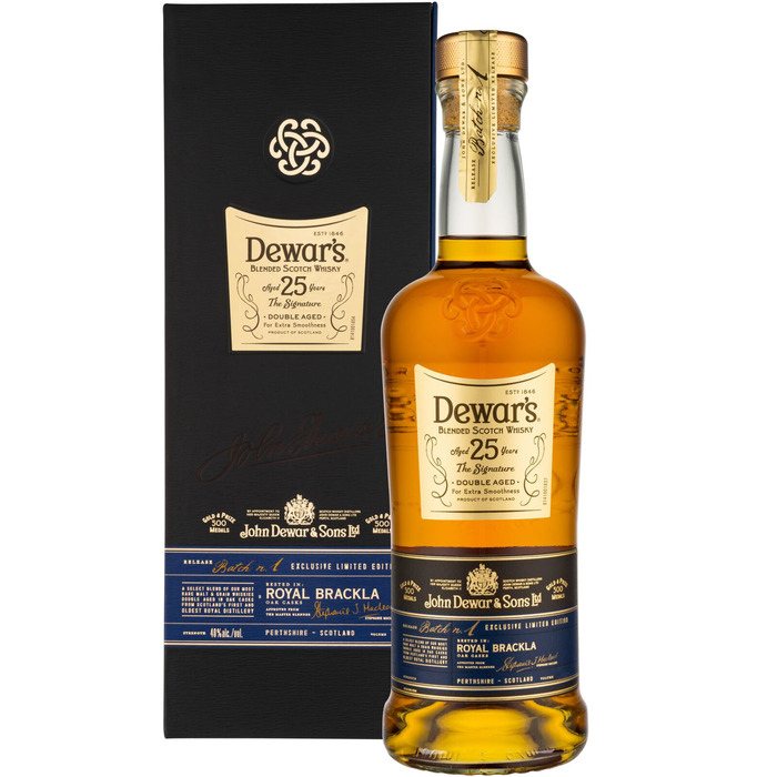 Dewar's Blended Scotch Whisky The Signature 700 ml (0.7L)