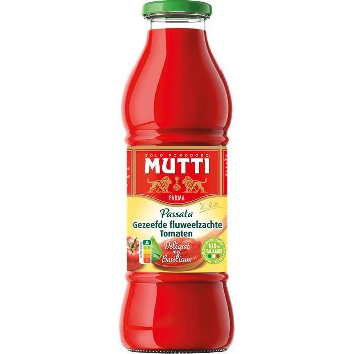 Mutti Passata gezeefde tomaten basilicum (0.72L)